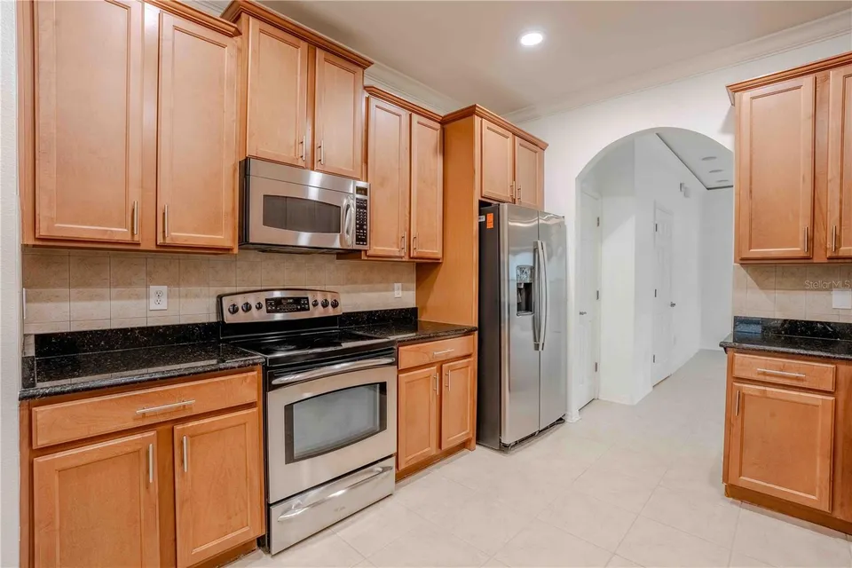 12643 WESTON DR, photo 6