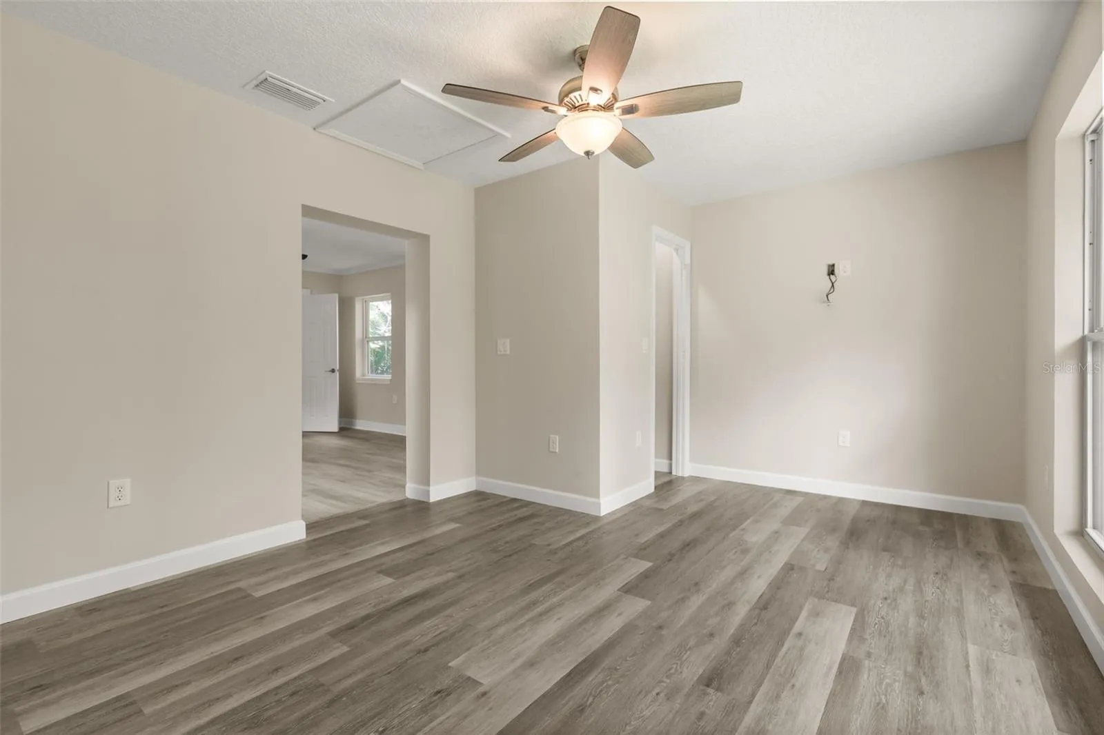 1602 COUNTRY CLUB RD, photo 29