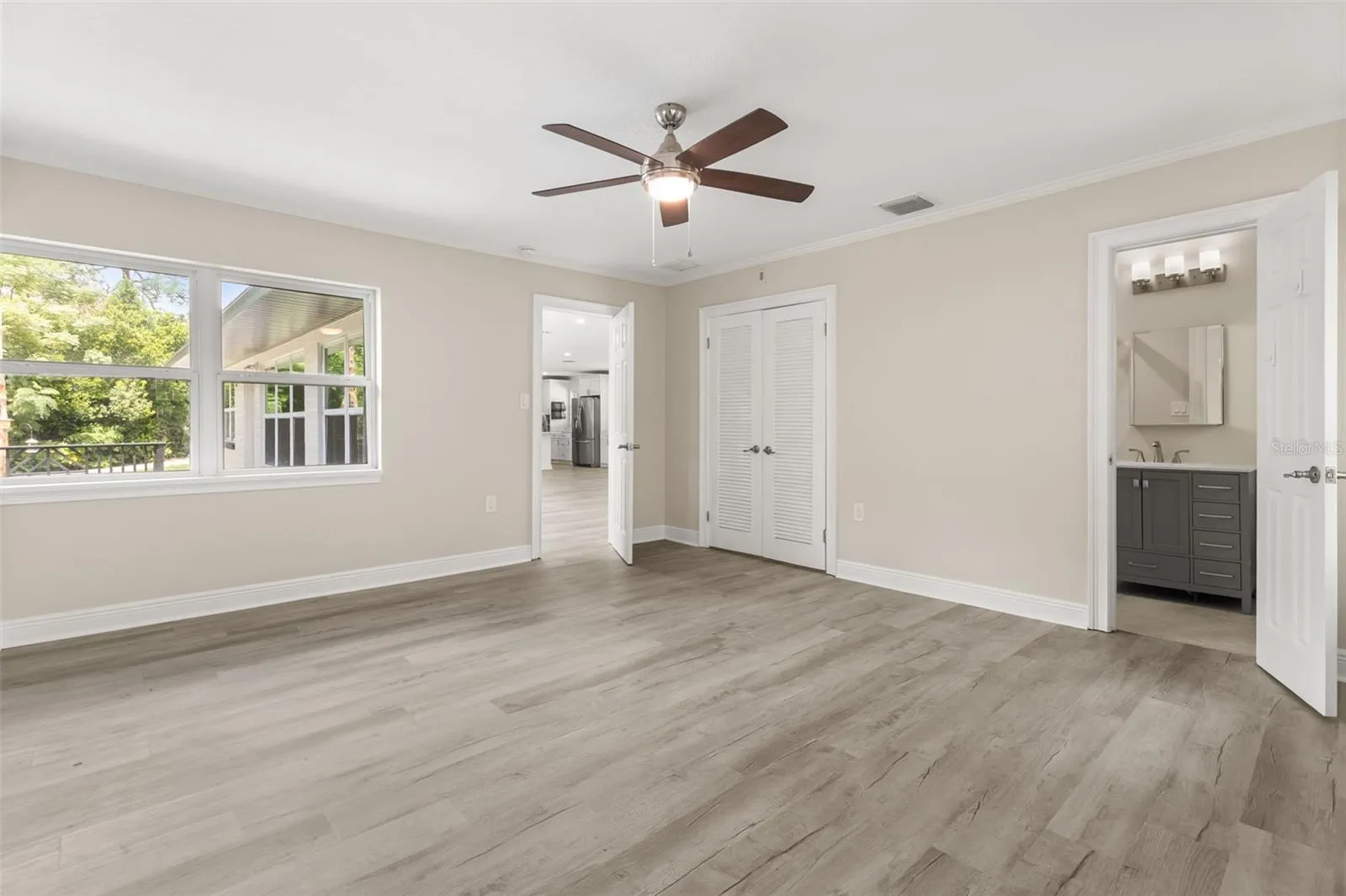 1602 COUNTRY CLUB RD, photo 32