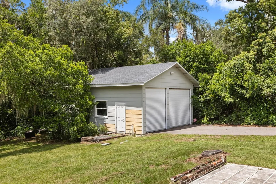 1602 COUNTRY CLUB RD, photo 42