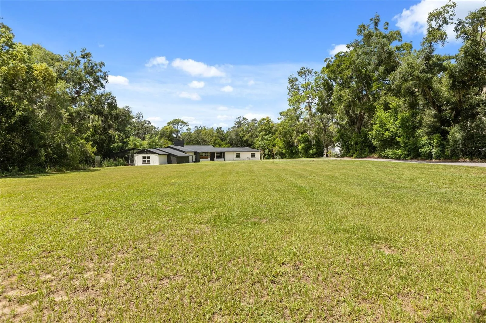 1602 COUNTRY CLUB RD, photo 45