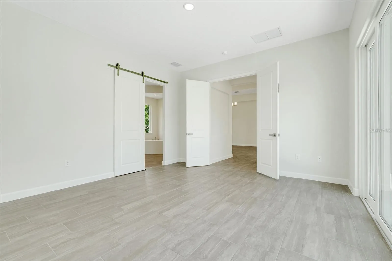 132 NEW LEATHERWOOD DR, photo 28