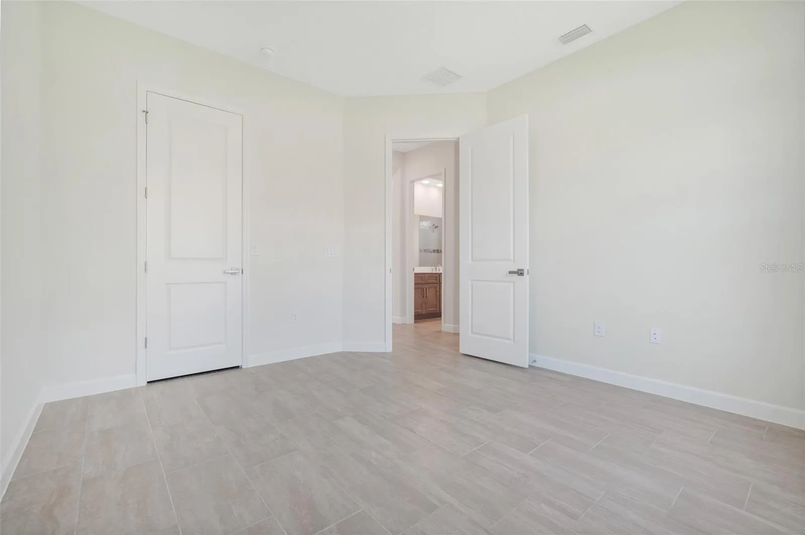 132 NEW LEATHERWOOD DR, photo 43