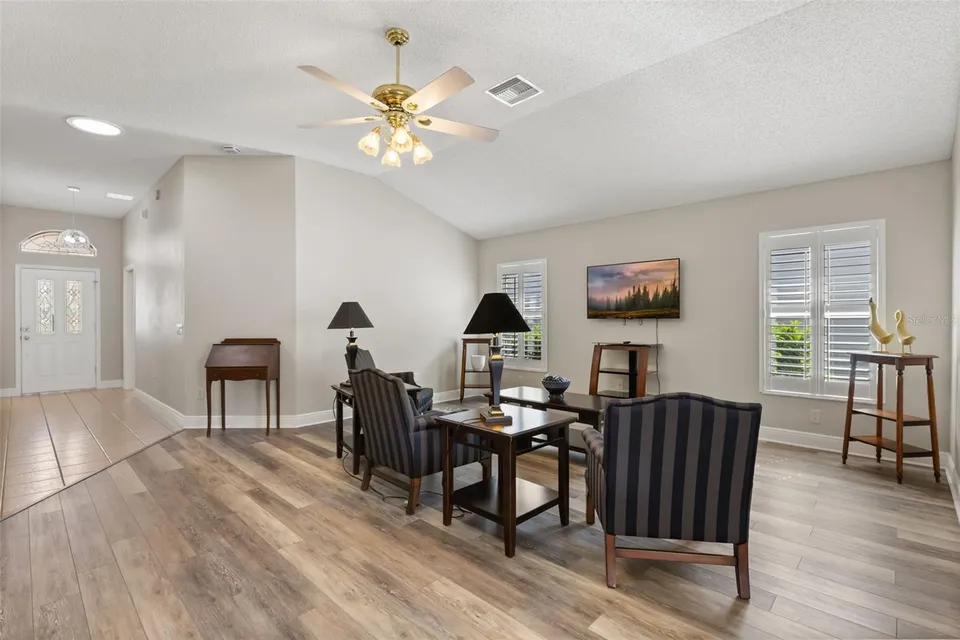 2120 CALLAWAY DR, photo 8