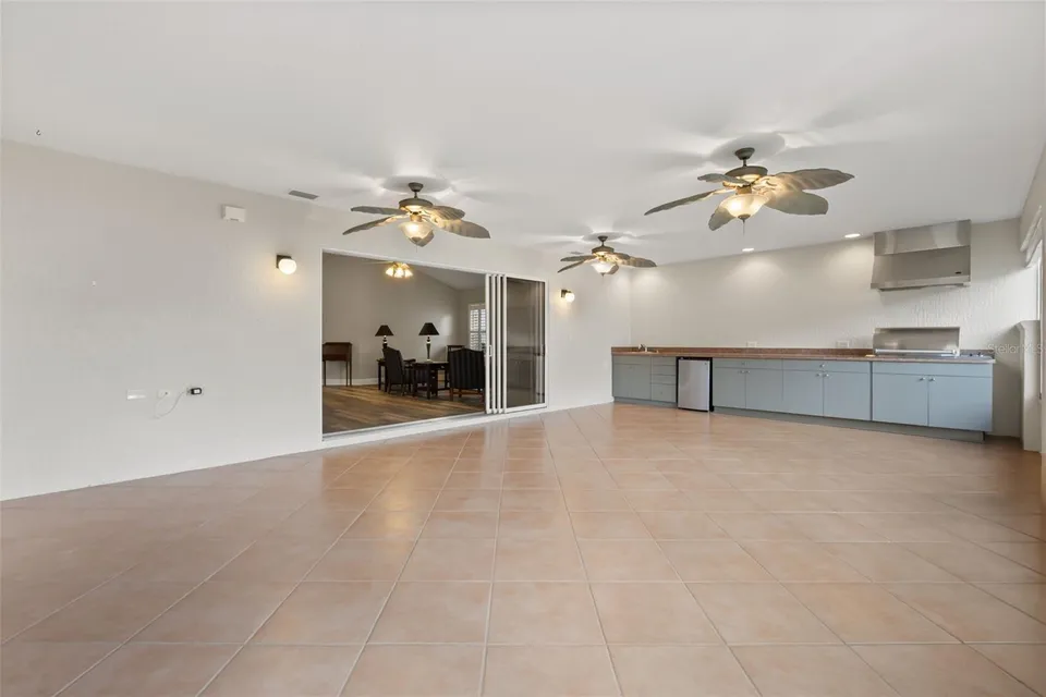 2120 CALLAWAY DR, photo 22