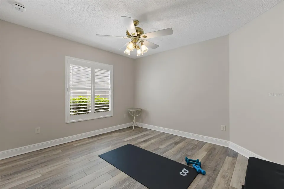 2120 CALLAWAY DR, photo 37