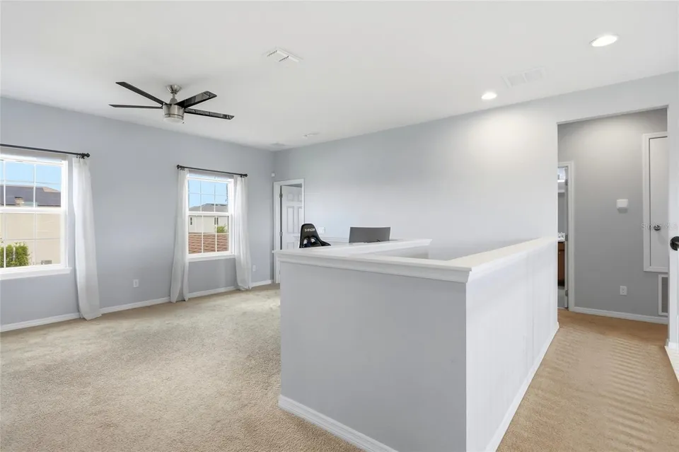 2470 DAMMAR ST, photo 39