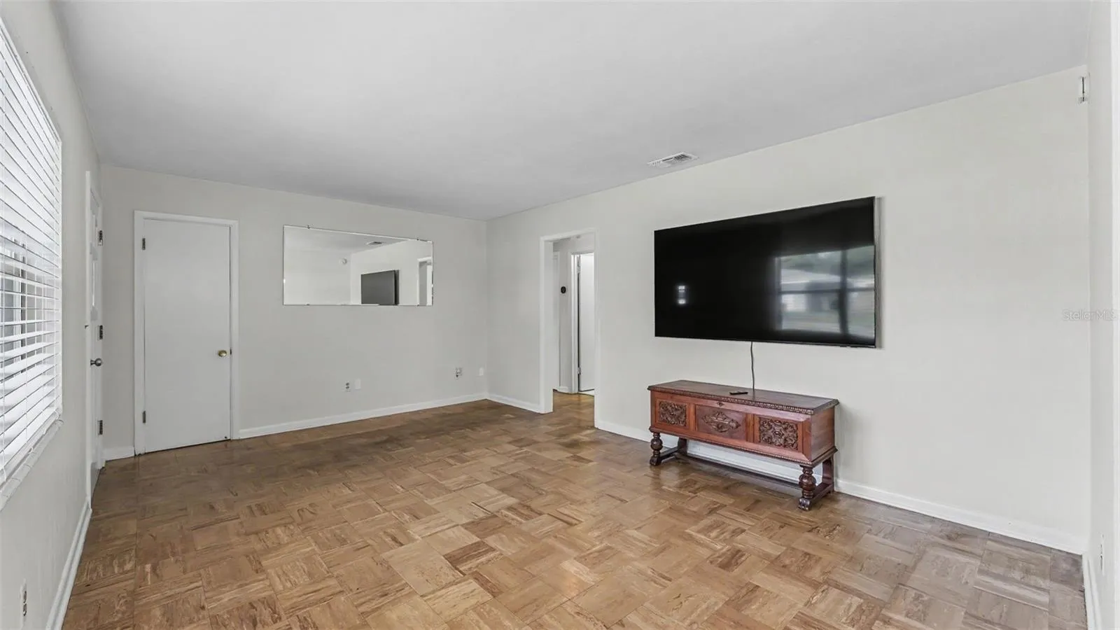 1668 ROSELAWN ST SW, photo 8