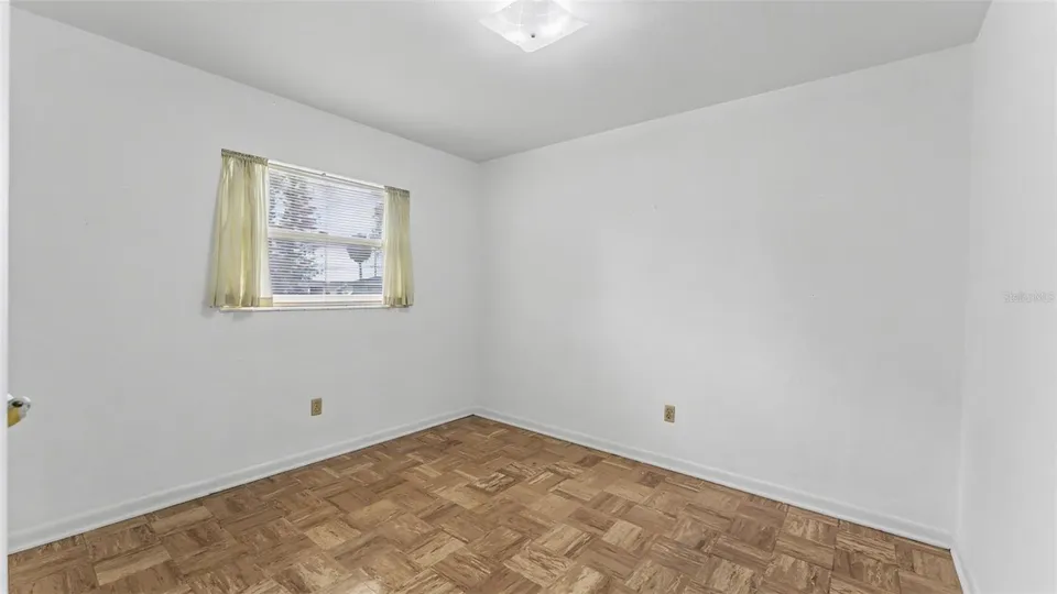 1668 ROSELAWN ST SW, photo 17