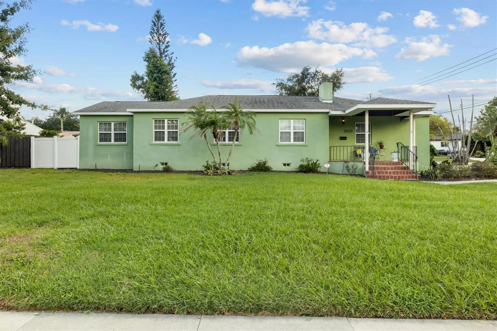 2603 CLEVELAND HEIGHTS BLVD, photo 2
