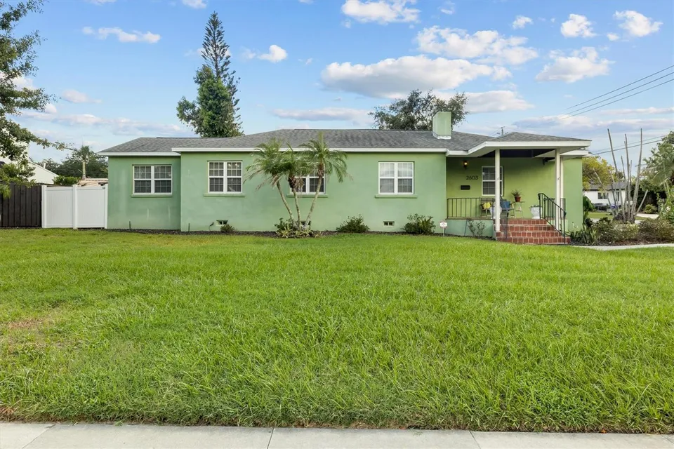 2603 CLEVELAND HEIGHTS BLVD, photo 2