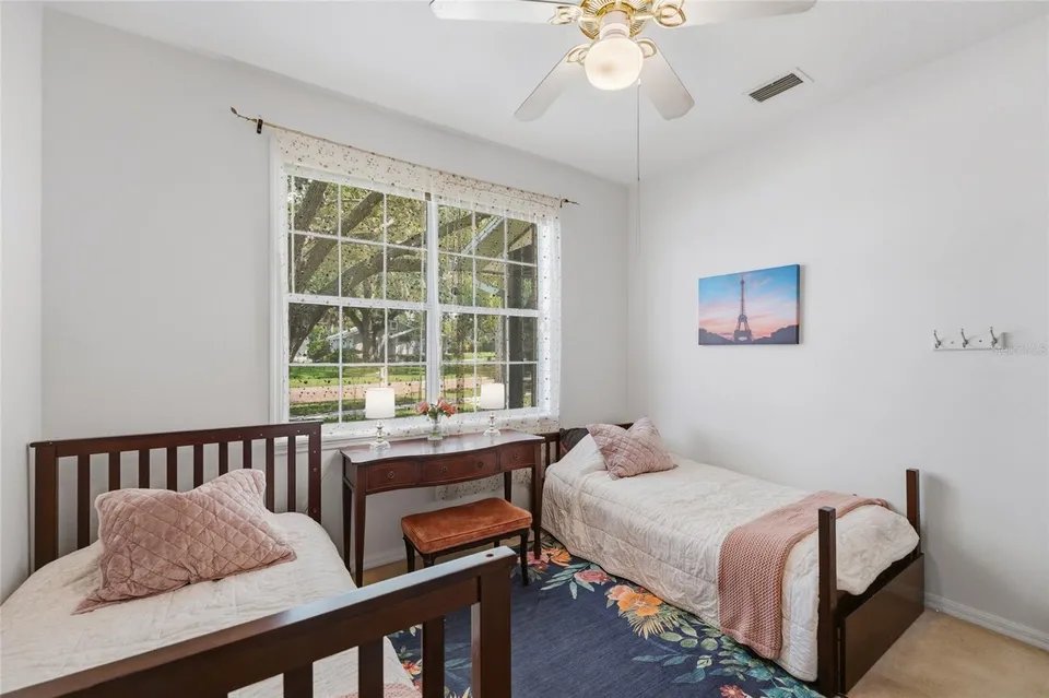 502 PALM DR, photo 21