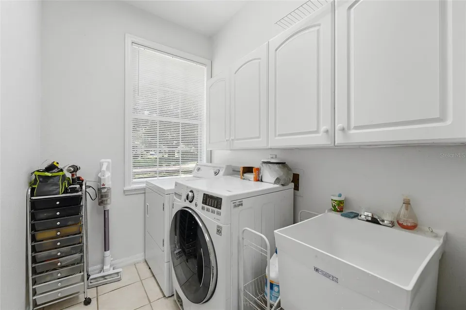 502 PALM DR, photo 22