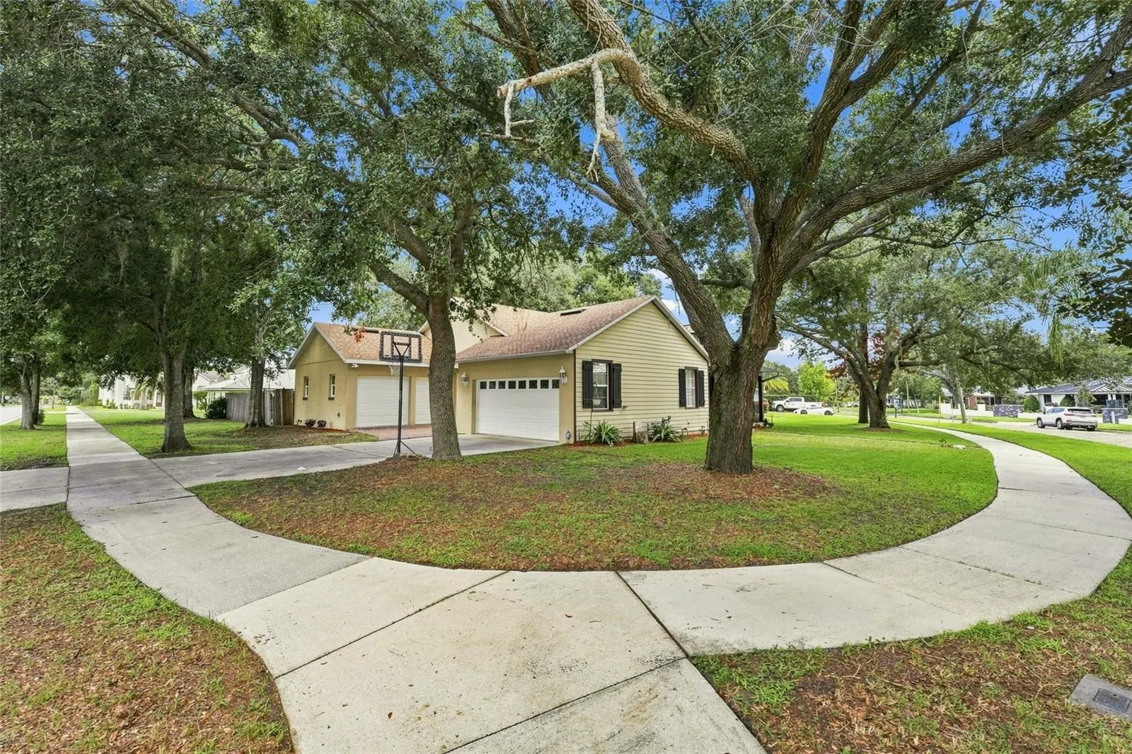 502 PALM DR, photo 29
