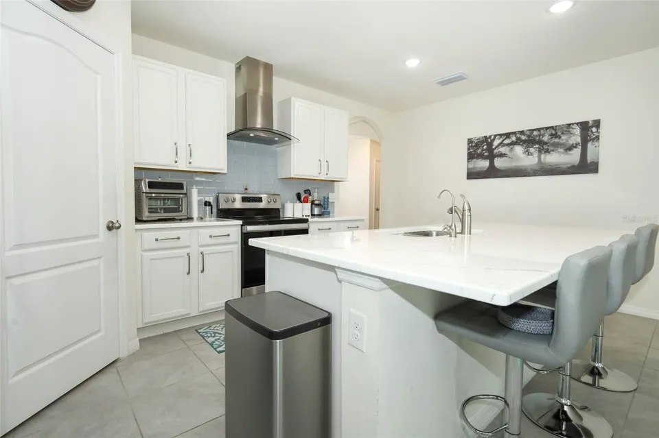 3781 SWANFALLS TER, photo 9