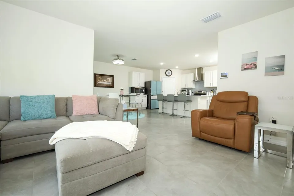 3781 SWANFALLS TER, photo 13
