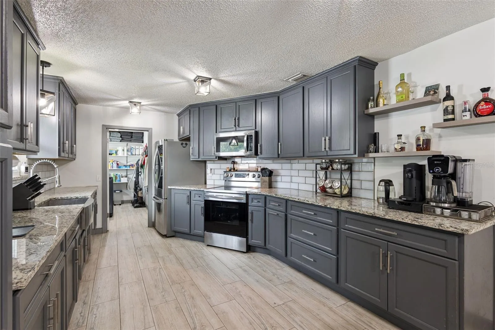 1629 ORANGE TREE DR, photo 16