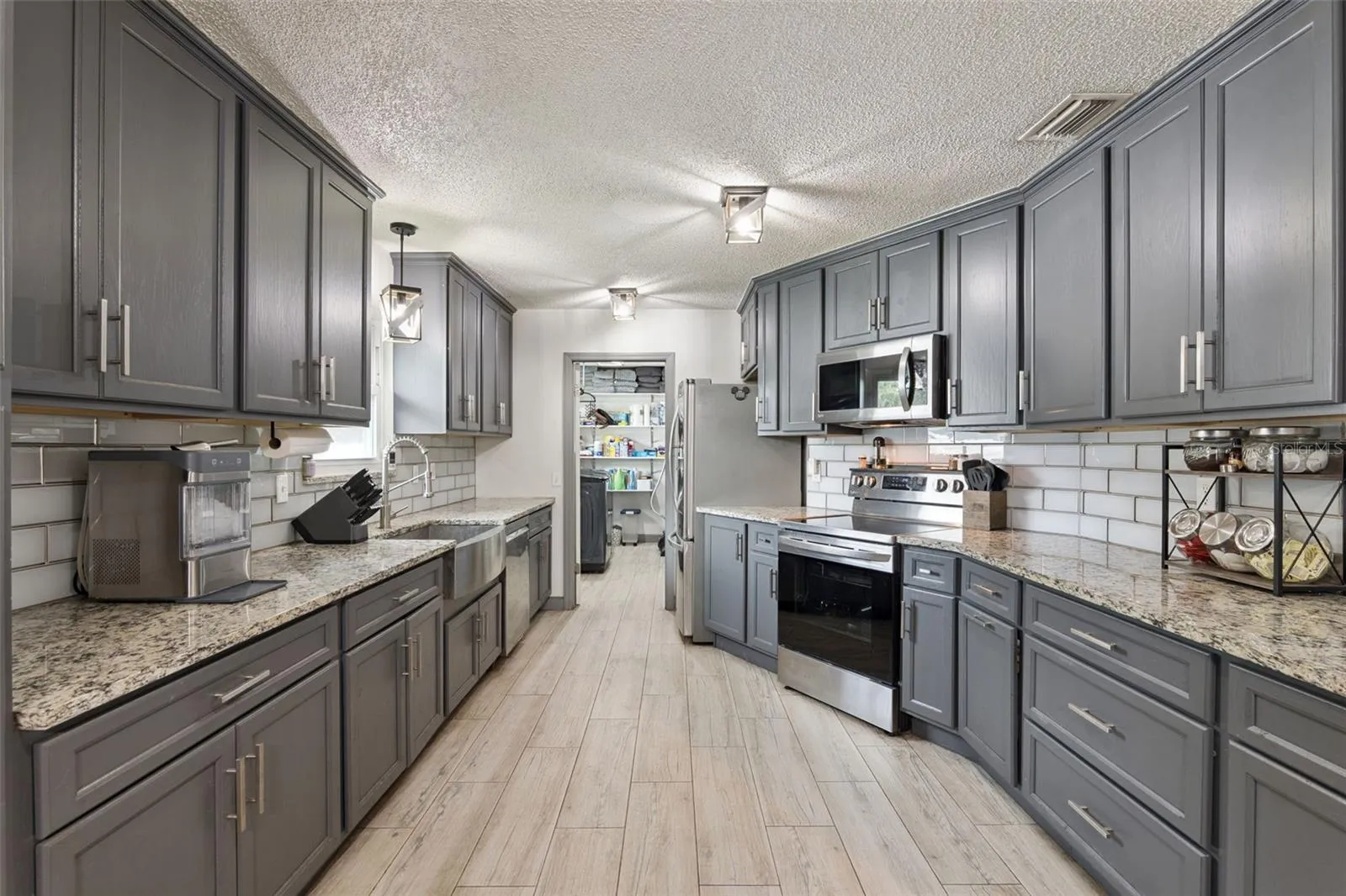 1629 ORANGE TREE DR, photo 17
