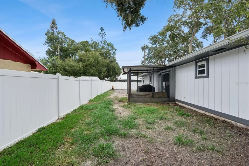 1629 ORANGE TREE DR, photo 29