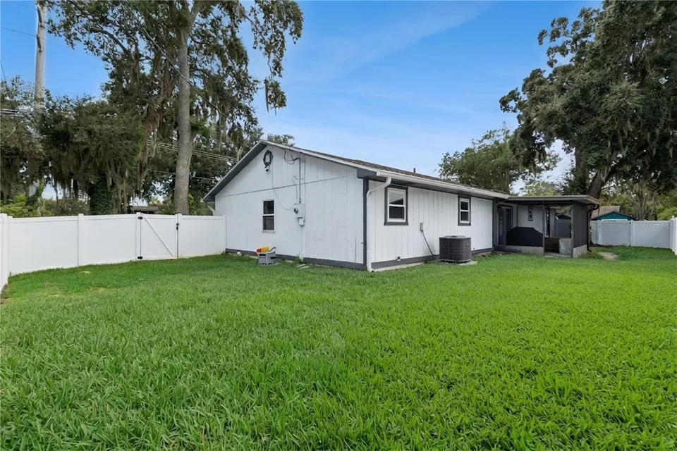 1629 ORANGE TREE DR, photo 42