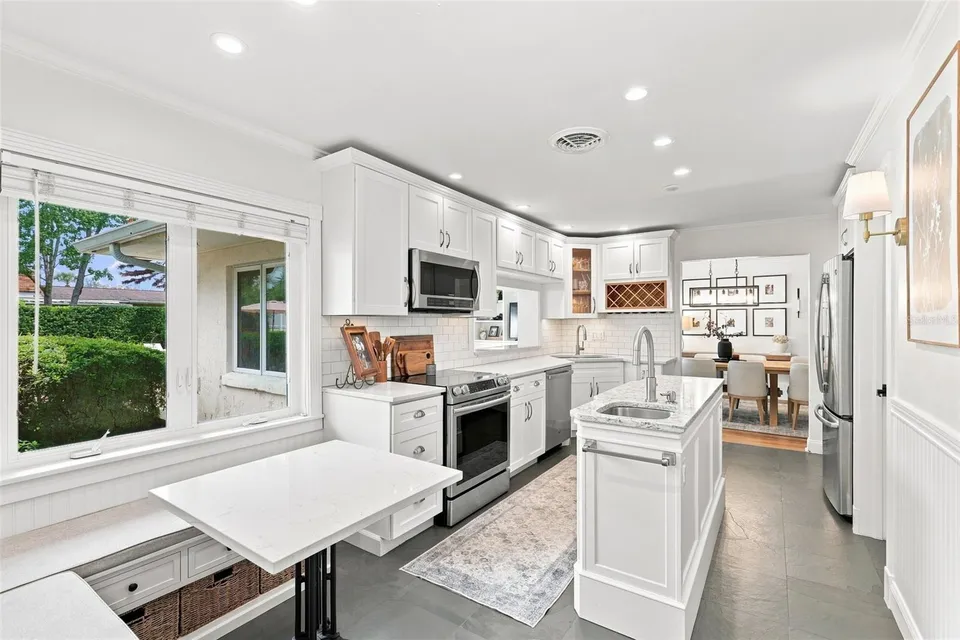 505 OAK LN, photo 19