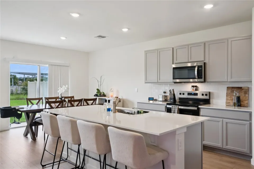 3918 ROYAL AZALEA WAY, photo 7