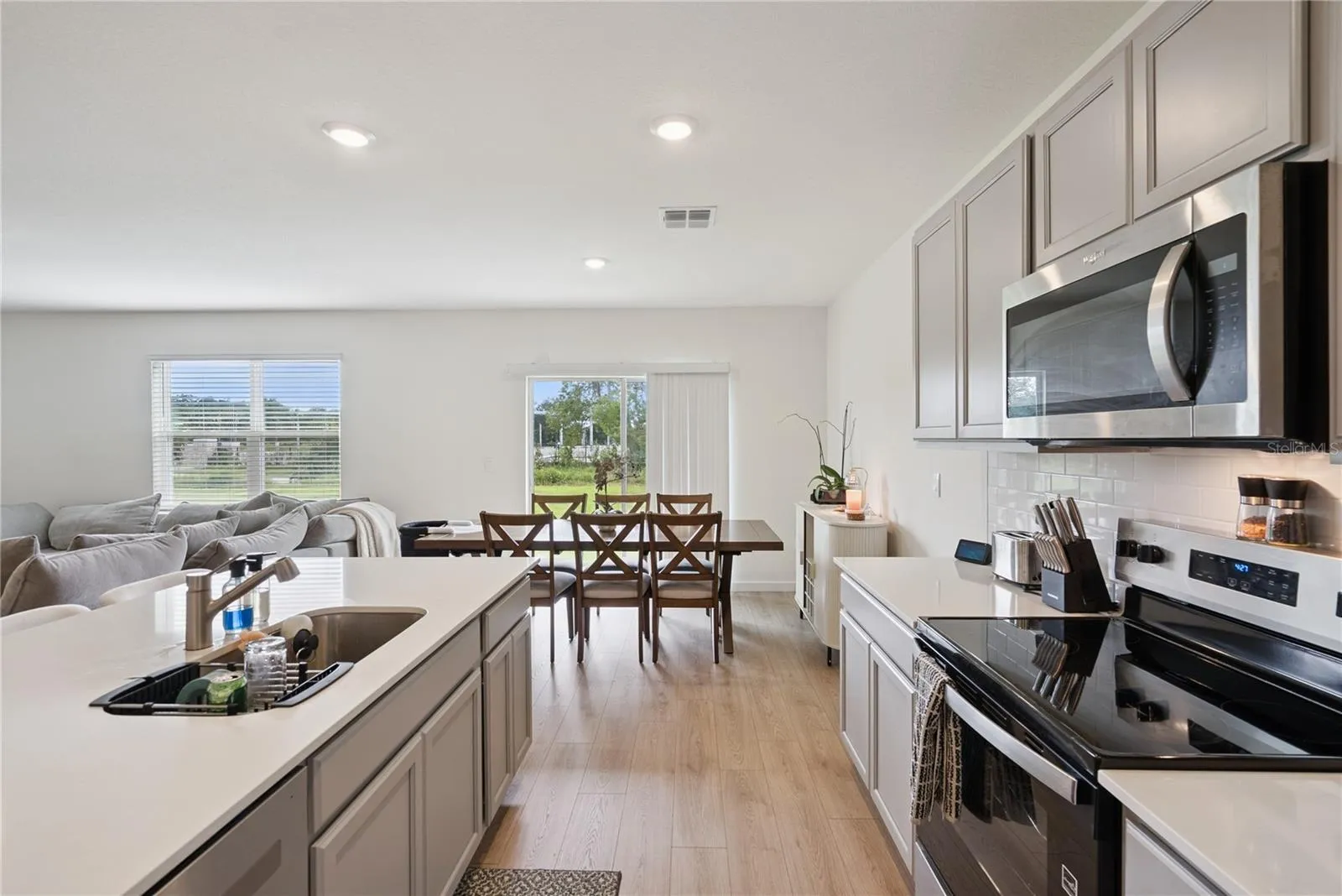 3918 ROYAL AZALEA WAY, photo 9