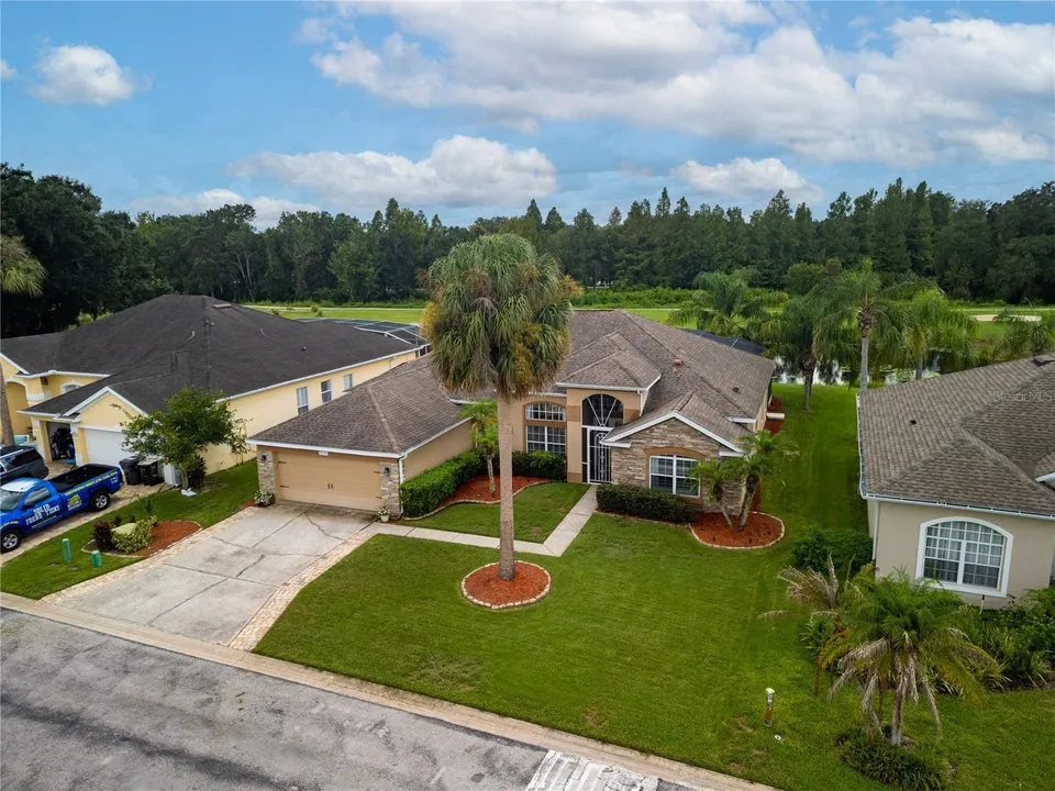 918 GOLF COURSE PKWY, photo 3