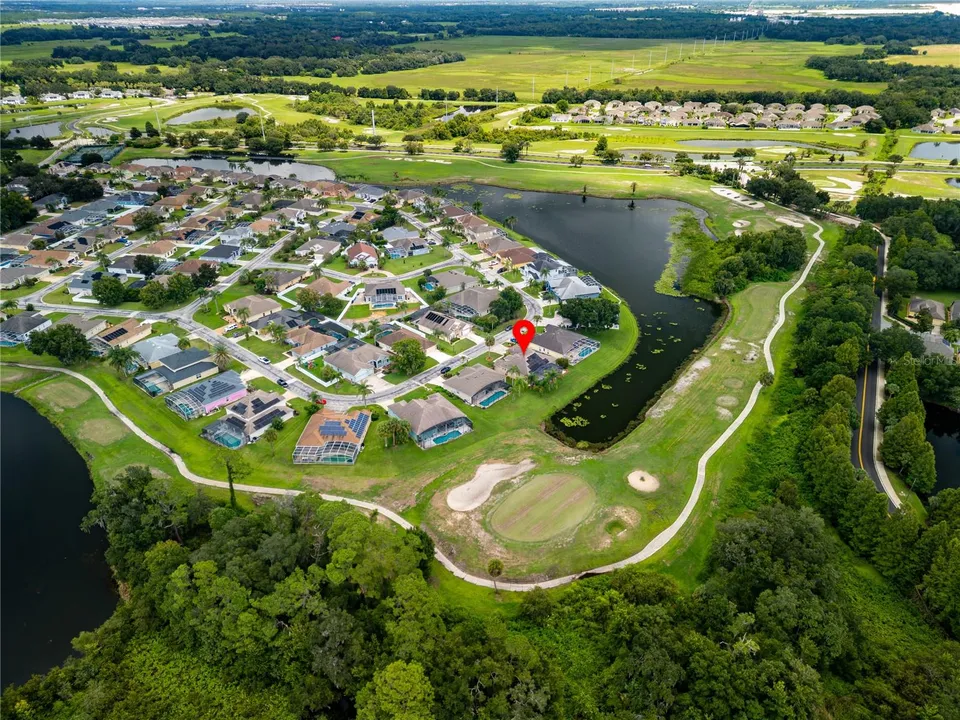 918 GOLF COURSE PKWY, photo 9