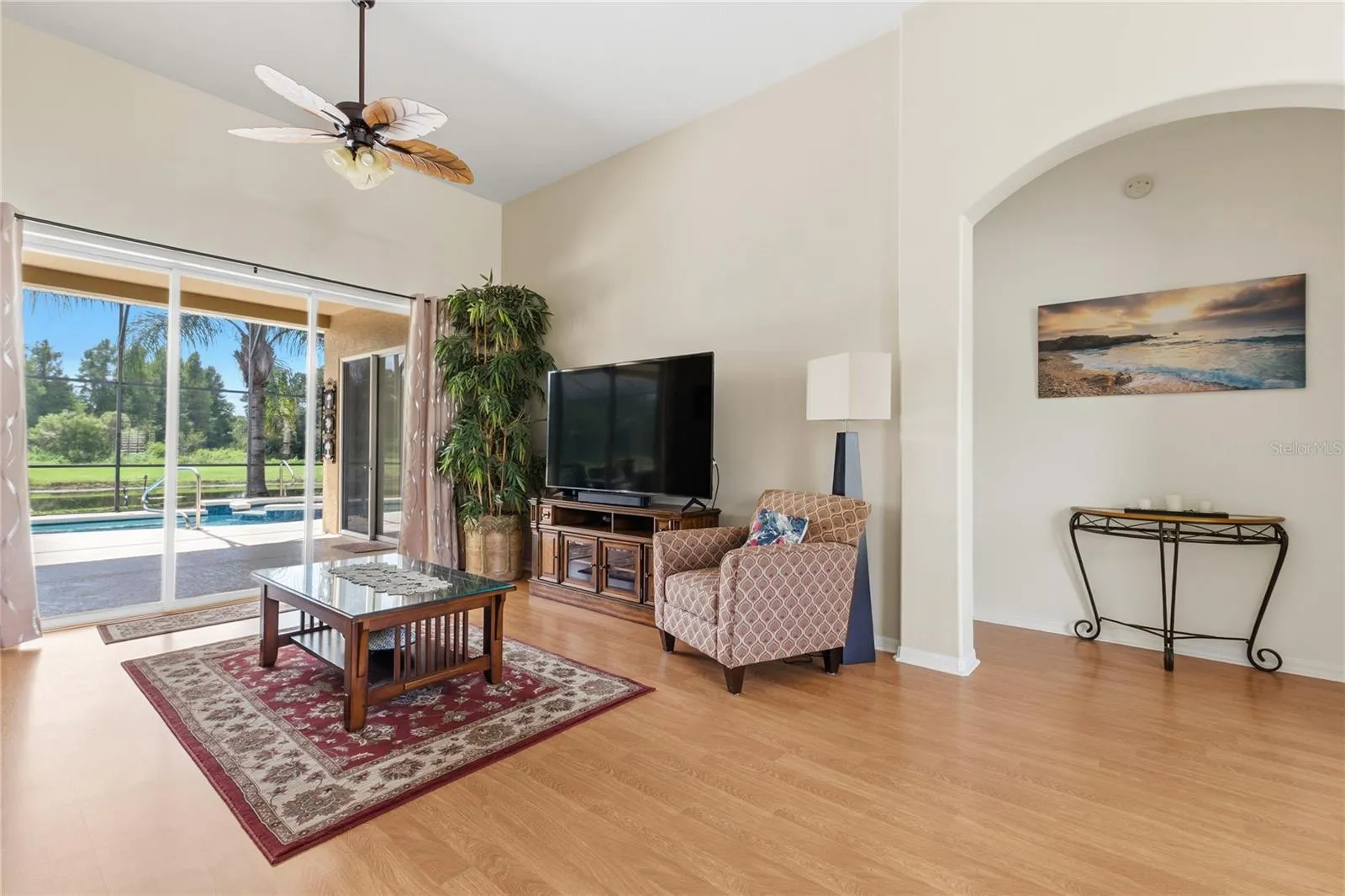 918 GOLF COURSE PKWY, photo 21