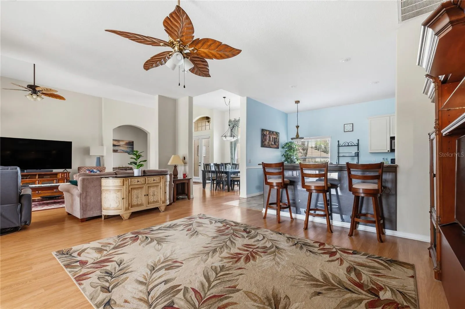 918 GOLF COURSE PKWY, photo 36