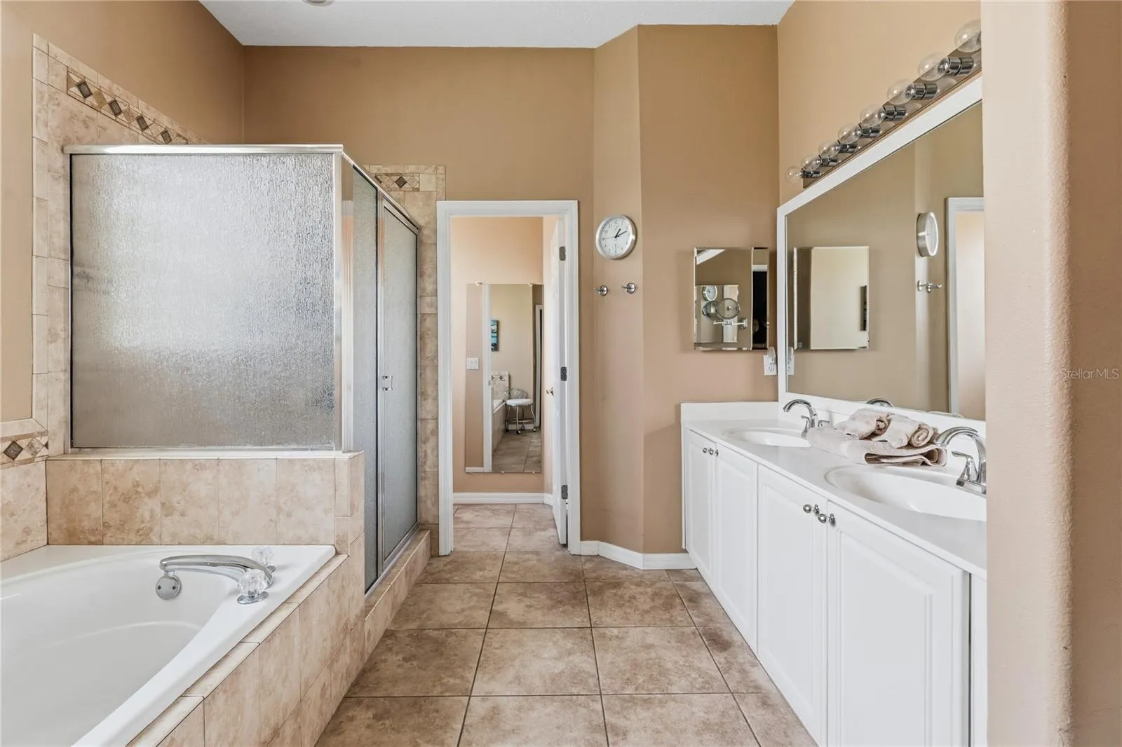 918 GOLF COURSE PKWY, photo 41