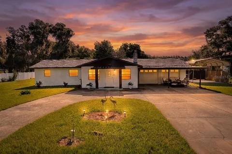 1701 N STONE ST, DELAND, FL 32720