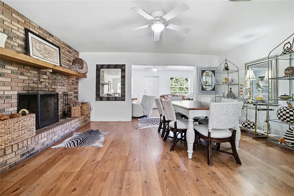 1701 N STONE ST, photo 12