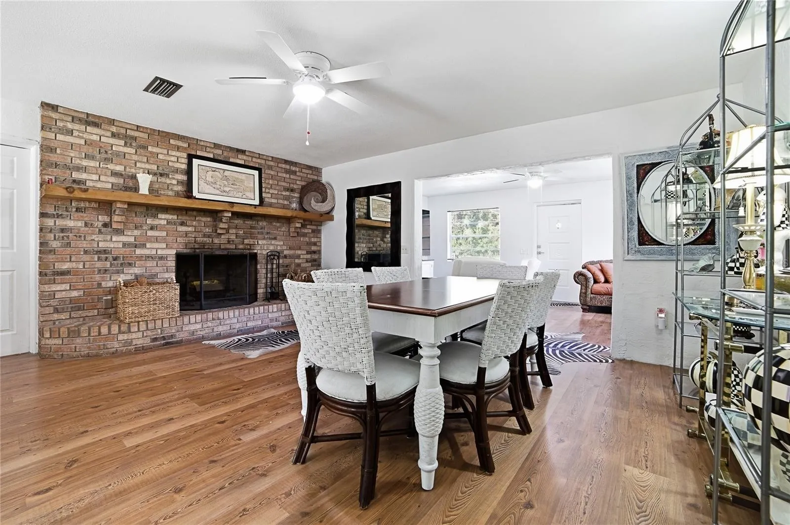 1701 N STONE ST, photo 13