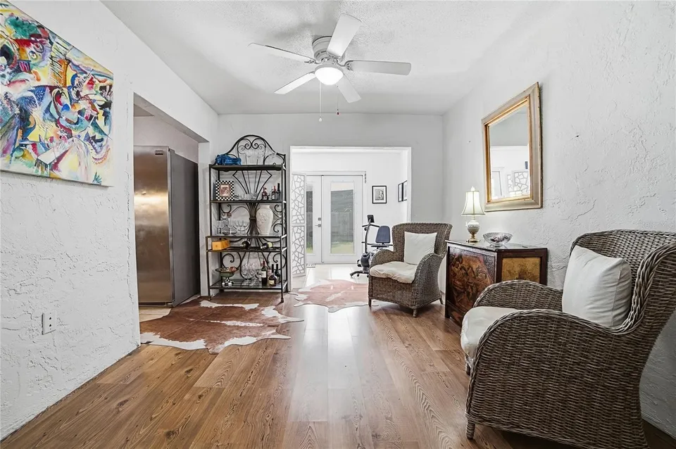 1701 N STONE ST, photo 19