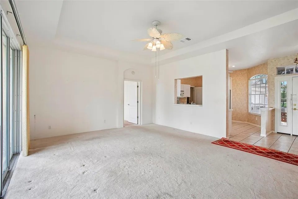 1104 VILLEROY DR, photo 15