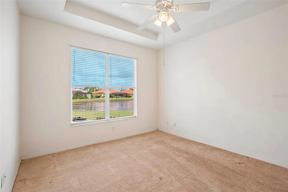 1104 VILLEROY DR, photo 23
