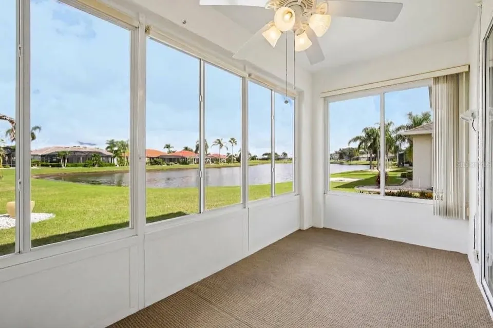 1104 VILLEROY DR, photo 36