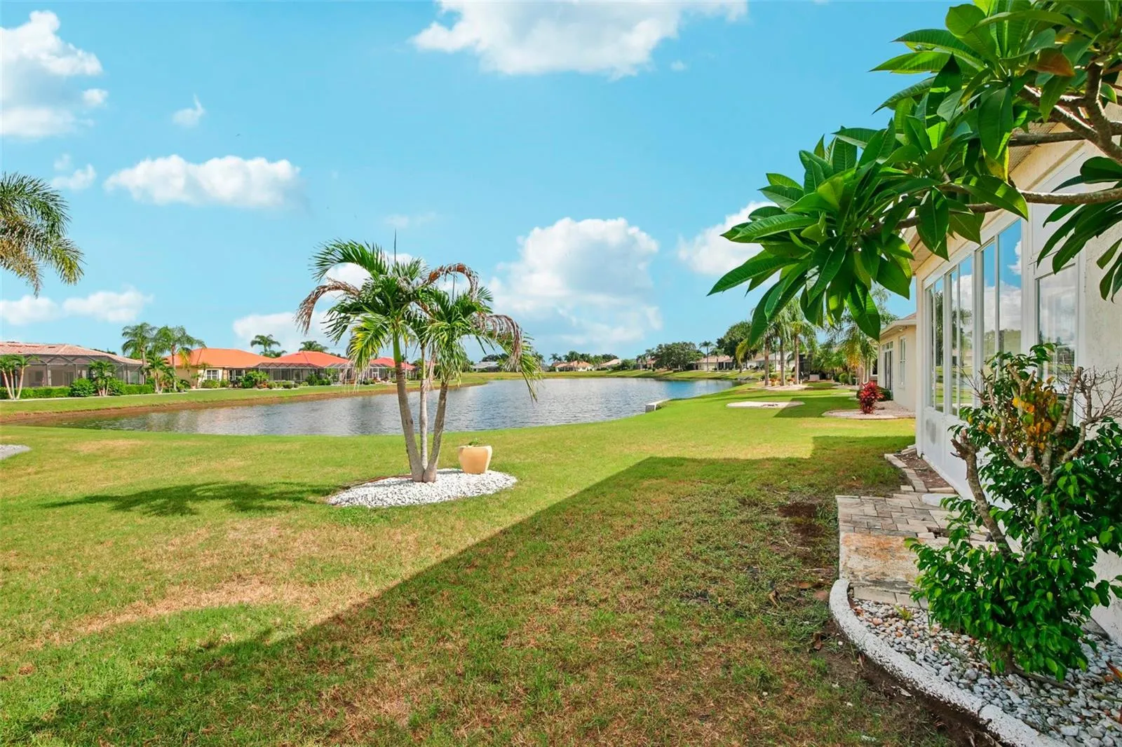1104 VILLEROY DR, photo 42