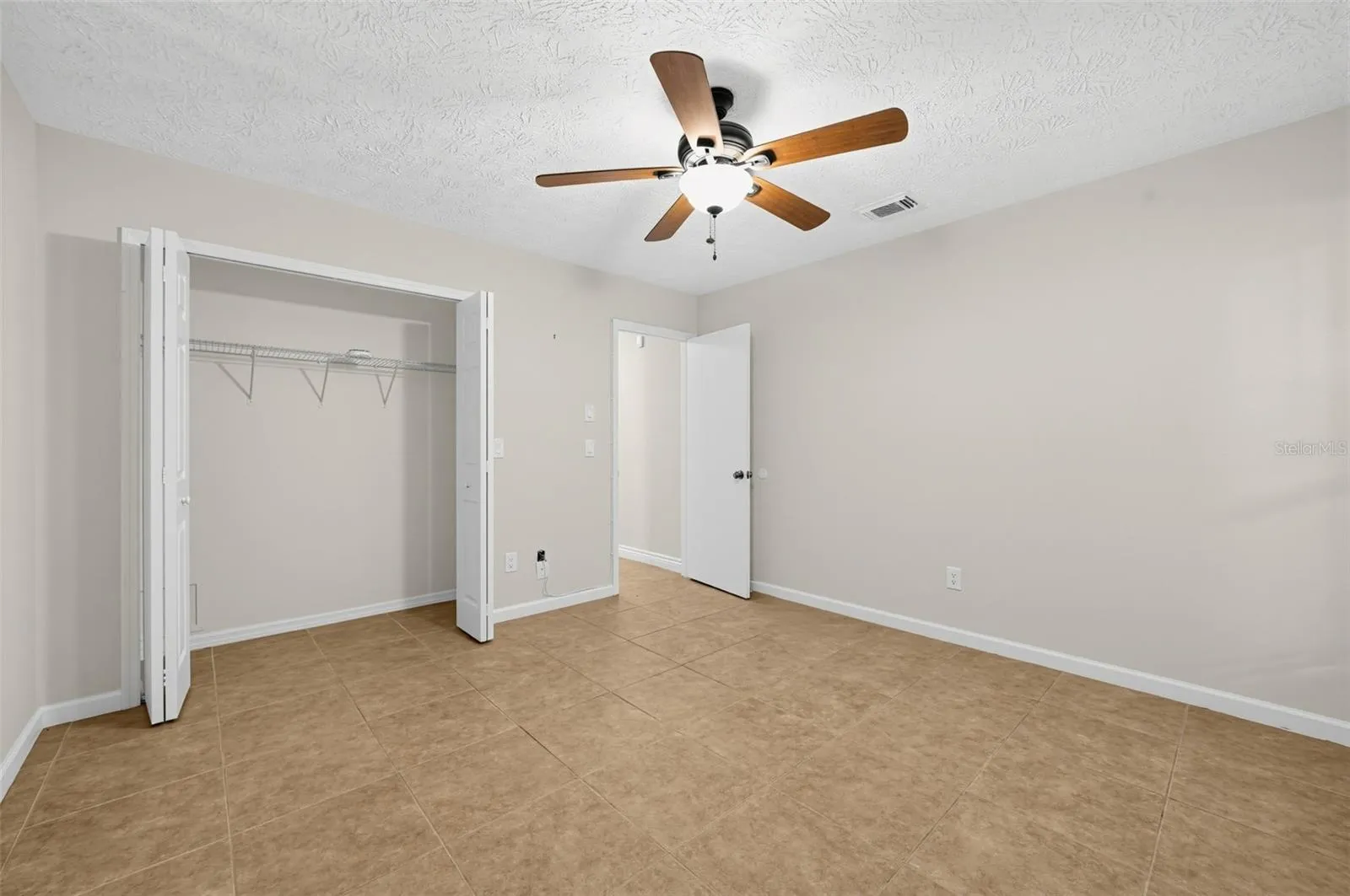 3951 SW CHERIBON ST, photo 18