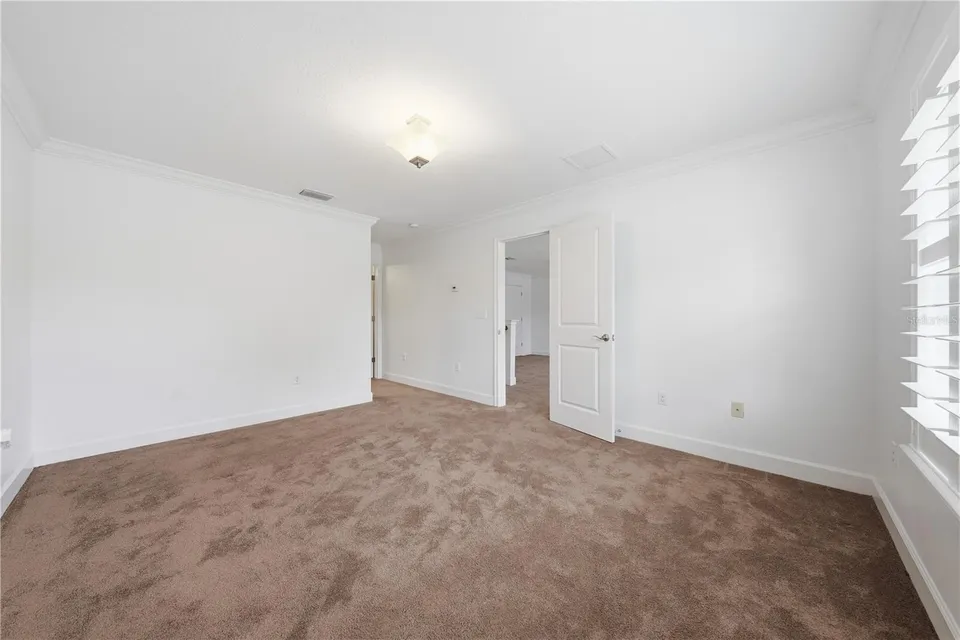 1031 KILKENNY LN, photo 31