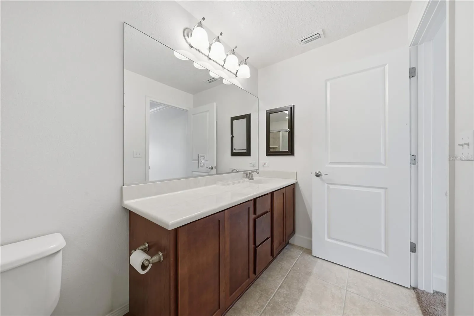 1031 KILKENNY LN, photo 35