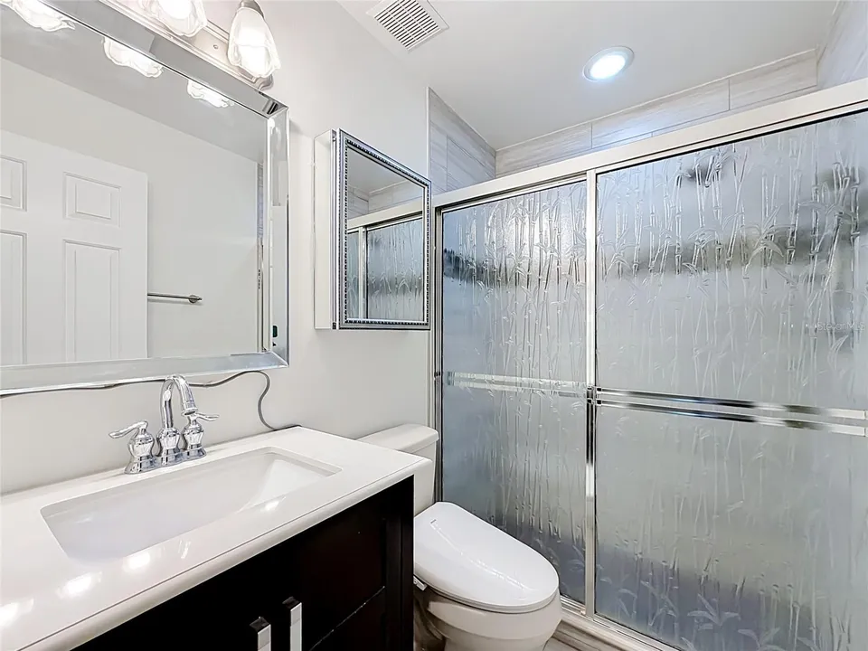 2936 S SEMORAN BLVD #105, photo 16