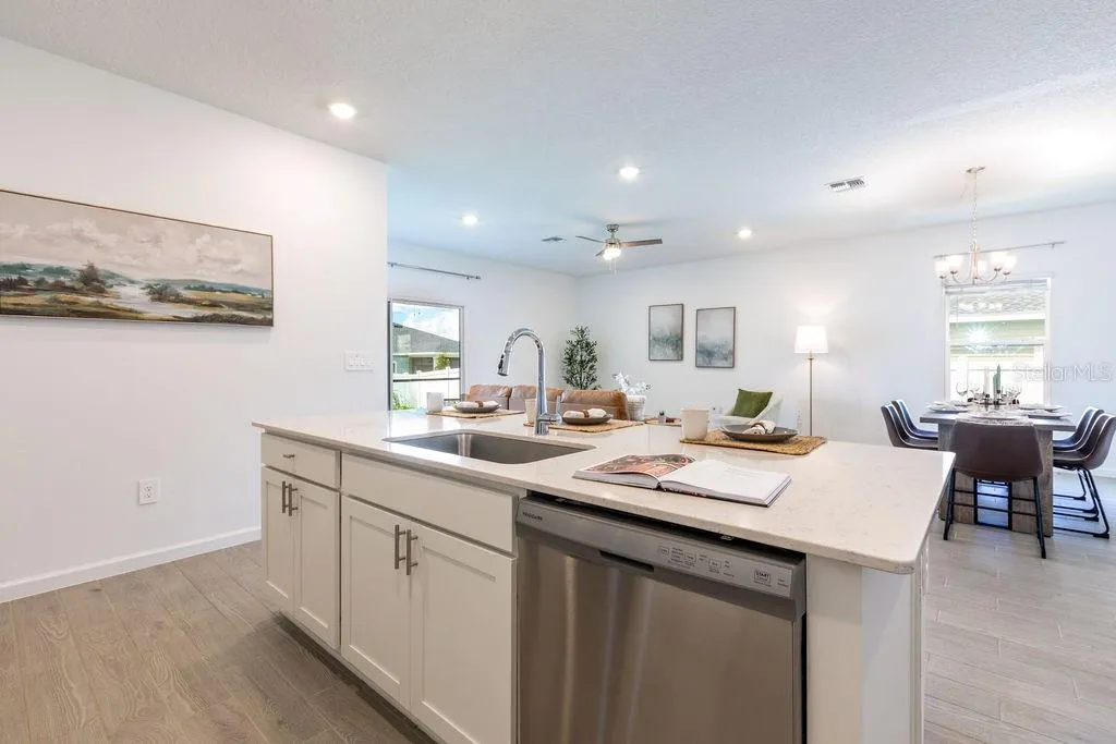 12542 NW 138TH TER, photo 9