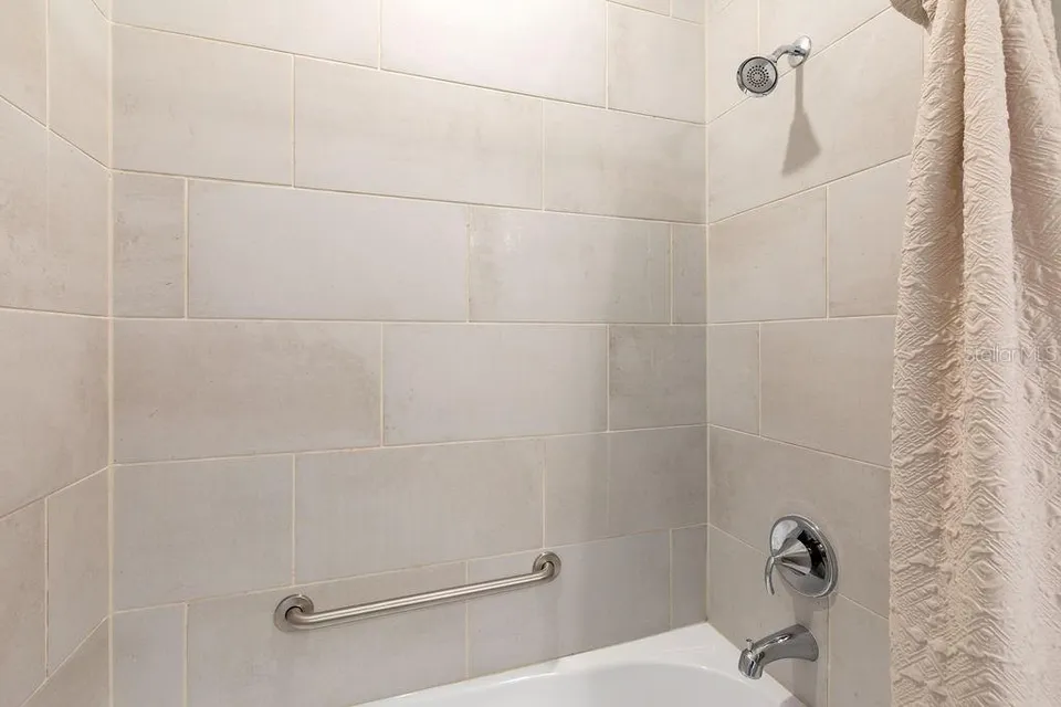 12542 NW 138TH TER, photo 22