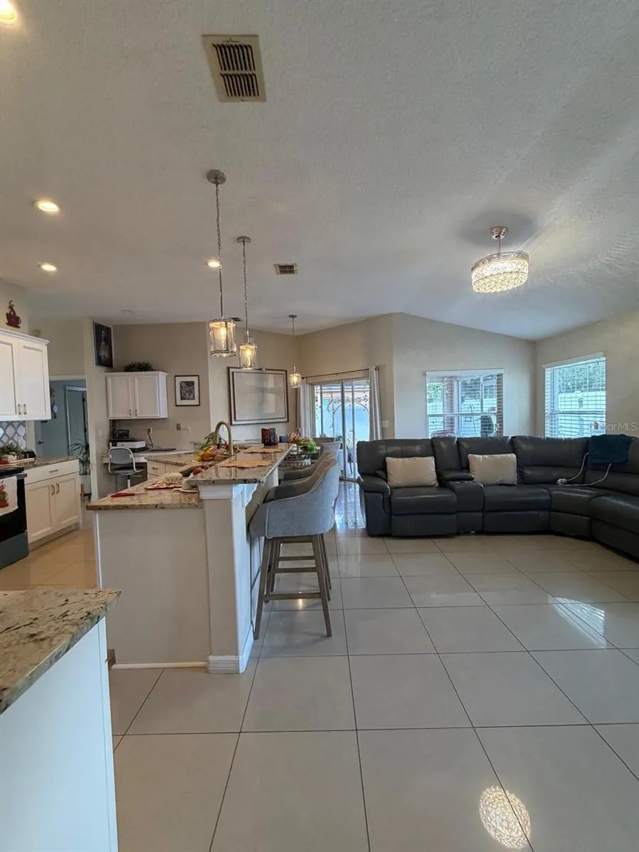 1378 WILDBERRY LN, photo 9