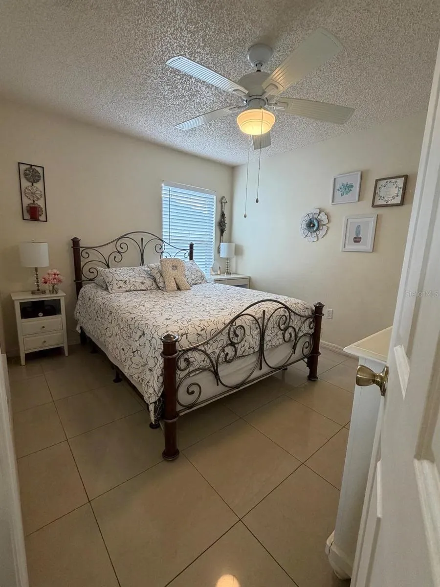 1378 WILDBERRY LN, photo 18