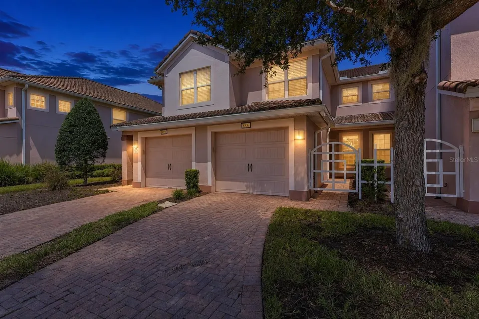 8337 BELLA VIDA CIR, photo 1