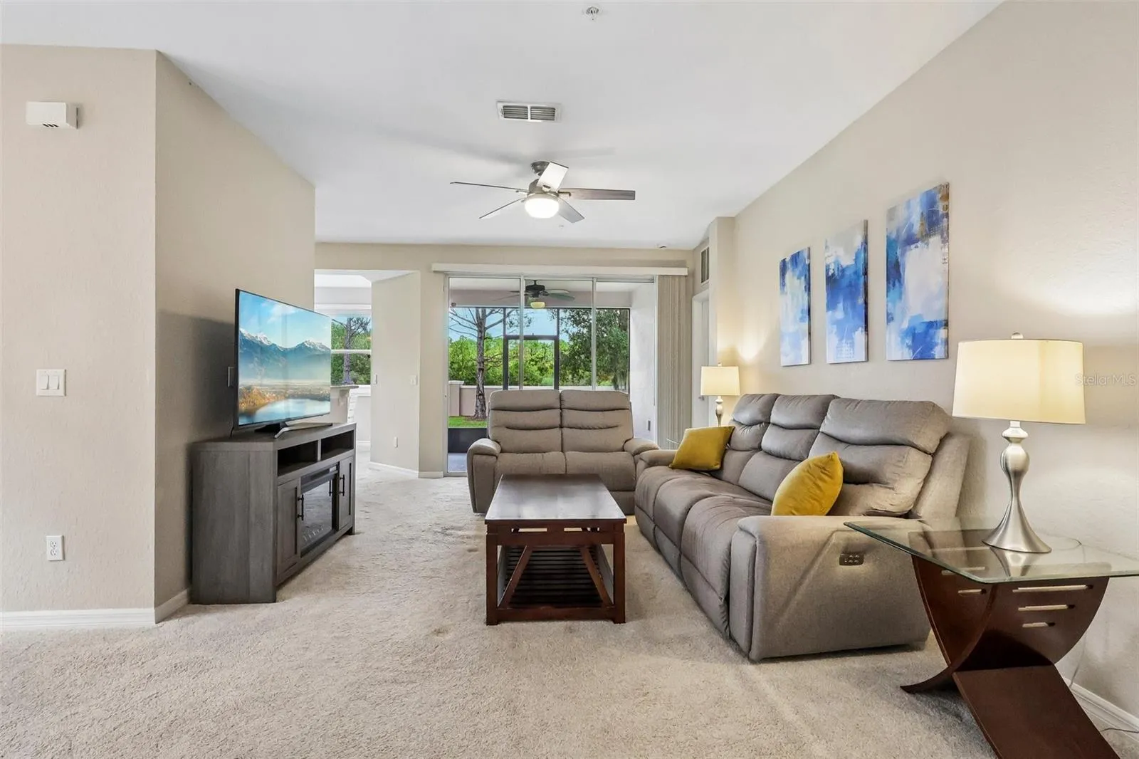 8337 BELLA VIDA CIR, photo 2